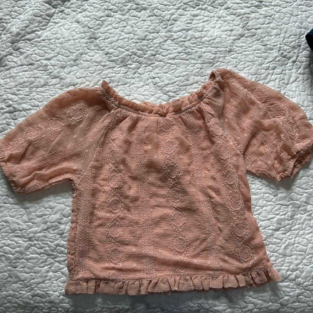 Zara girls short sleeves top. Size 8. EUC.